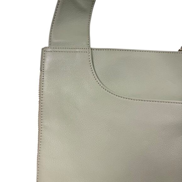 Radley London Light Green Crossbody Leather Bag Purse Shoulder Messenger - Picture 3 of 16